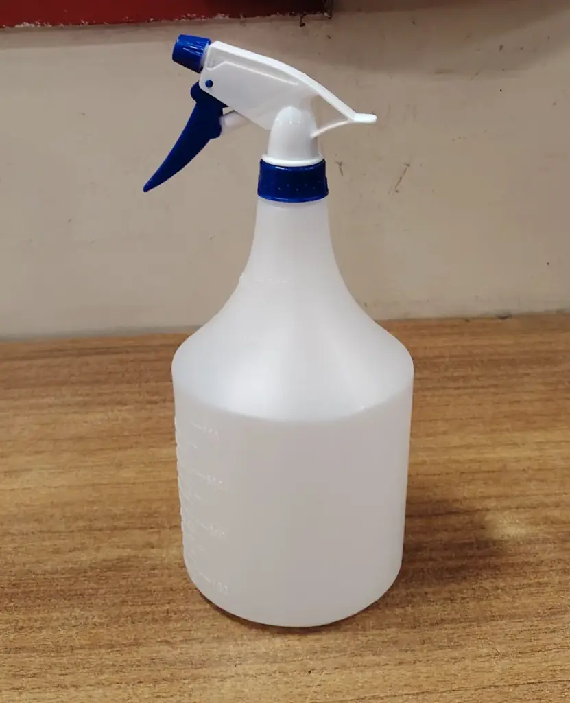 [VI5652] Sprayer Bottle Mix Col HMD5A-30 1L